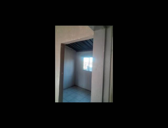 2 BEDROOM HOUSE FOR SALE IN PALM RIDGE